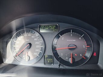 VOLVO C30 SUMMUM 2.0D 110KW 5 VÁLEC , AUTOMAT, XENON, KŮŽE - 17
