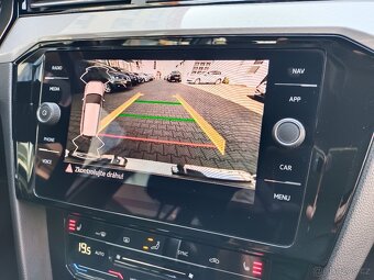 VW Passat B8 Variant 2.0TDI 110kW DSG Full LED ACC ERGO Navi - 17
