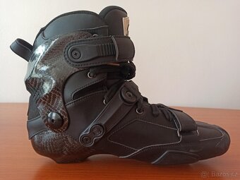 FR skates Igor - boots only - 17