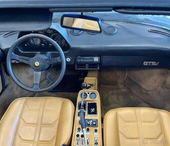 Ferrari 308 GTSi (1982) – ikonický kabriolet - 17