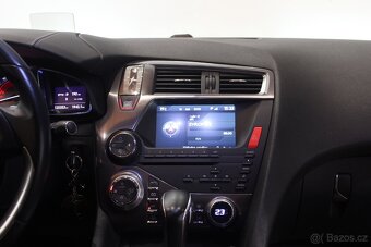 Citroen DS5 2.0HDI Automat | 120kW |  Navi | LED | ČR - 17