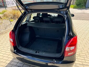 Škoda Fabia II 1.2 TSI / 63kW / 2011 /  KLIMA / DVĚ SADY KOL - 17