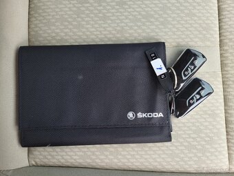 ŠKODA Octavia IV sedan 2.0 TDi DSG STYLE - ČR - 1.majitel - 17