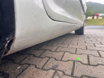 Škoda Octavia 2.0 tdi 103kw BKD servisní knížka - 17