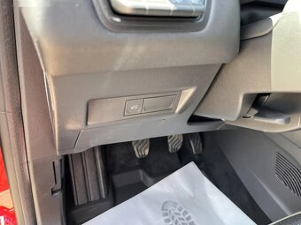 Renault Symbioz, Techno mild hybrid 140 - 17