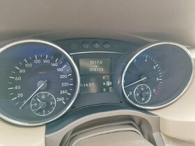 Mercedes R 500 AMG long 5.5 - V8 - 400ps Top Stav - 17