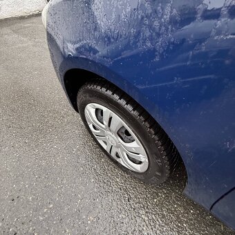 Škoda Roomster, 1.6 TDI 66kW TAŽNÉ, KLIMA Ojeté, 3/2011, 234 - 17