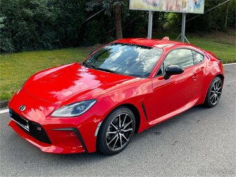 TOYOTA GR86 2.4 6MT - TOP - 17