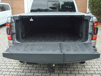 Dodge RAM 3.0diesel 194kw 2023 22tkm Laramie DPH - 17