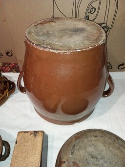 Keramický beránek - dvoudílný, hrnec s poklicí, bábovka aj. - 17