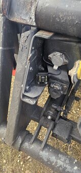 Hákový nosič kontejneru Renault Midlum 15t , 7 místný - 17
