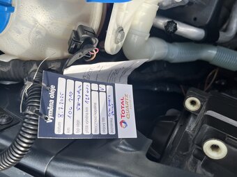 Volkswagen Touran 1.4tsi, naj 106 tis. km, vyhř. sedačky. - 17