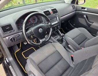 Volkswagen Golf R-Line 1.9 TDI 77KW/105 koní R.V.03/2008 - 17