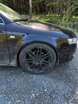 AUDI A4 AVANT B7 - 17