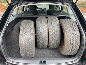 Škoda Octavia 1.4 TSi 103kW Serviska, SenzoryŠkoda Octavia 1 - 17