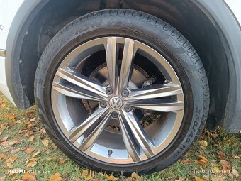 Volkswagen Tiguan R-LINE 1,5 TSI 110kw ČR 1.maj 21 tkm TOP - 17