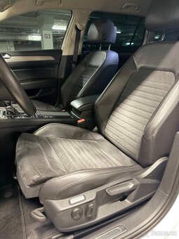 Volkswagen Passat B8 Highline DSG 2.0 tdi krásný stav - 17