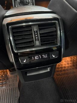 Škoda Superb Combi 2.0 Tdi 110kw STYLE PLUS - 17
