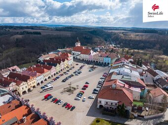 Prodej rodinného domu 740 m2 Husovo náměstí, Nové Město nad  - 17