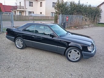 Mercedes Benz C124 230CE coupe - 17