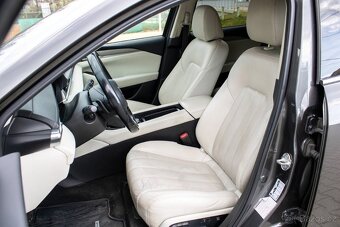 Mazda 6 Combi (Wagon) 6 2.5 Skyactiv-G194 Takumi Plus A/T - 17