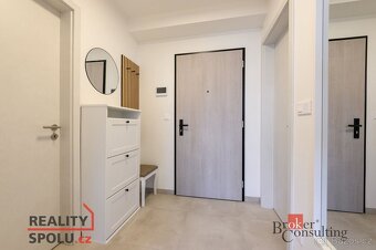 Pronájem, byty/1+kk, 37 m2, Slovanská, Východní Předměstí, P - 17