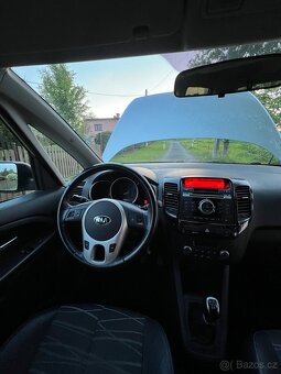KIA VENGA, 1,4 CVVT, benzín - 17