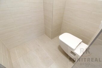 Pronájem nových moderních komerčních prostor v Brně Černovic - 17
