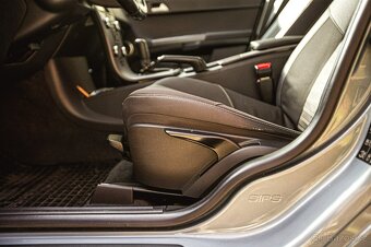 Volvo V50 D3 Summum - 17