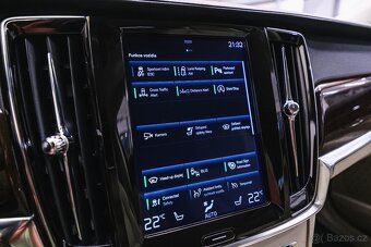 Volvo V90 2019 D4  Inscription ,HUD,H&K,El.tažné,nez. topení - 17