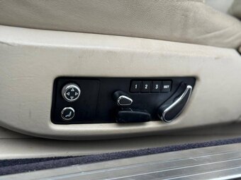 Bentley Continental GT 6.0 W12 YOUNGTIMER z roku 2004 - 17