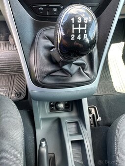 FORD C MAX- 1.6-16v-77kw-PĚKNY - 17