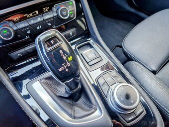 BMW 218i GranTourer M-Sport Koupeno v CZ odpočet DPH - 17