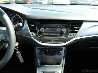 Opel Astra 1.6 CDTi 81kW LED,DPH,ČR,závěs - 17