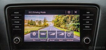 Škoda Octavia Combi 2.0 TDI Style - Clever - 17