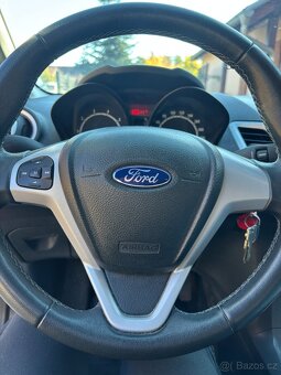 Ford Fiesta 1.25 60KW První majitel 106 600km, benzín - 17