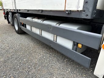MAN TGA 26.412. Valnik s HR PALFINGER 6X2 - 17