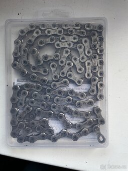 Gravel elektronická sada Shimano GRX 1x11 - 17
