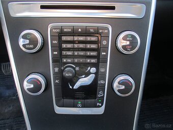 XC60 2,4 AWD Kinetic 133kw Manual bez koroze 2014 odp. DPH - 17