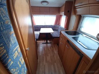 WILK č.654 pro 4. Mover.Pevné postele. Rok 2002.Stan.100km/h - 17