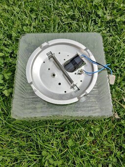 Ivan Jakeš 70 léta stropnice, světlo "včelí plástev" - 17