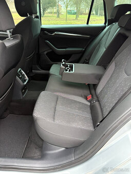Škoda Octavia IV Combi 1.5 TSI e-TEC DSG - 17