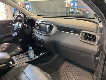 Kia Sorento 2.2 CRDi Platinum Edition 4WD,147kw, r.v.2015 - 17