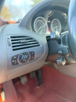 BMW 630i cabrio manuál - 17