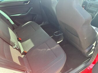Škoda Rapid 1.2 Tsi 77kw Spaceback r.v.2015 serviska - 17