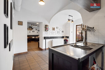 Pronájem restaurace, stravování v Chýnicí, ul. Karlštejnská - 17