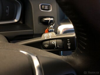 VOLVO V60 D2 DRIVE-E SUMMUM - 17