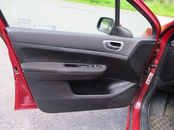PEUGEOT 307 -1.6 kombi , Jede v pohodě - 17