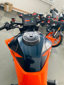 KTM 1290 Super Duke R = TOP STAV / TOP VÝBAVA - 17