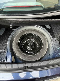 Prodám VW Passat 1.6 - 17